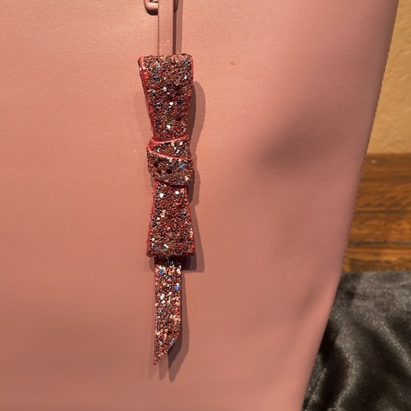Kate Spade Seton Drive Karla Rose Pink Smooth Leather with Bow EUC - Picture 3 of 9